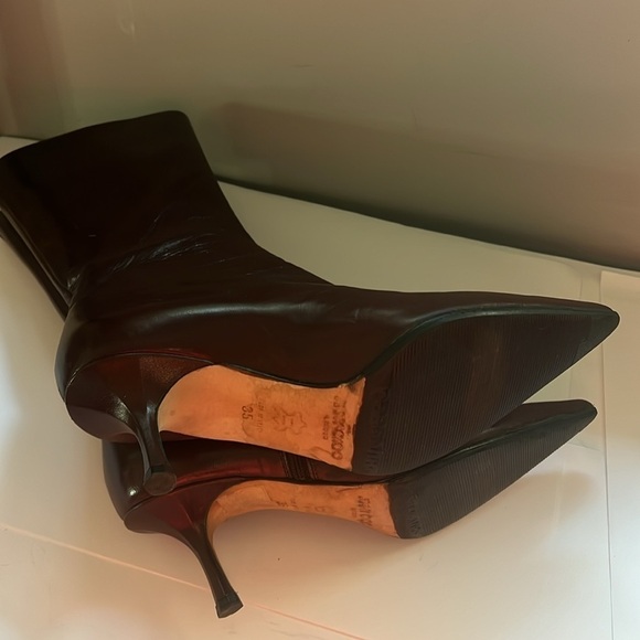 Jimmy Choo Sz 35 Brown Leather Kitten Heel Mid Leg Side Zip Boots - Picture 7 of 13